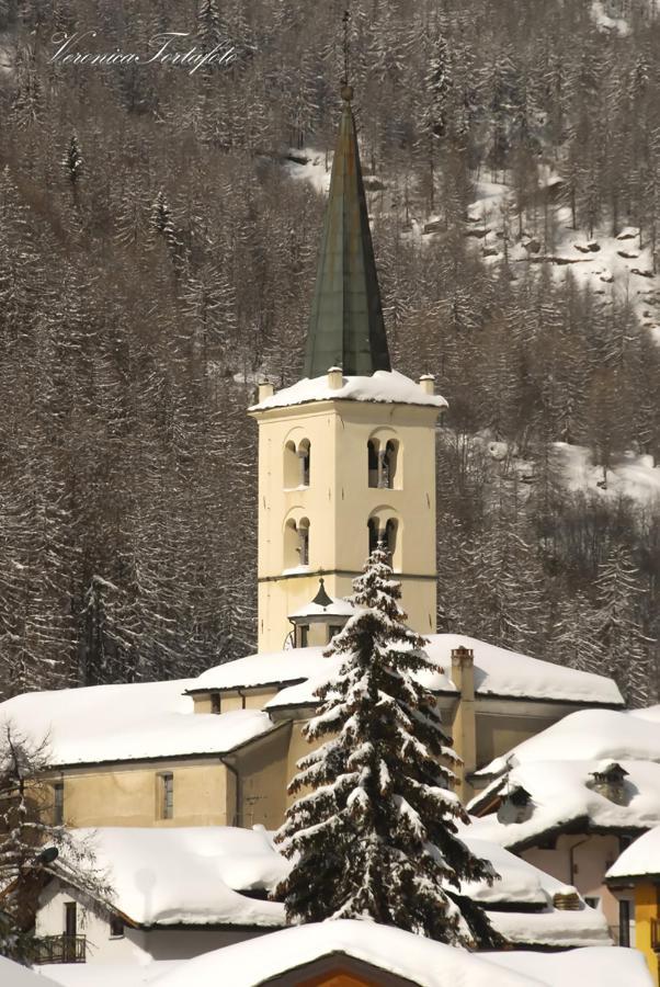 Hotel Meuble Meridiana Valtournenche Kültér fotó