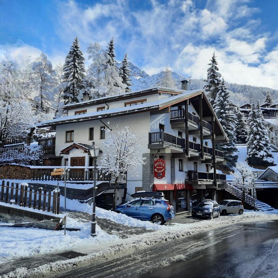 Hotel Meuble Meridiana Valtournenche Kültér fotó