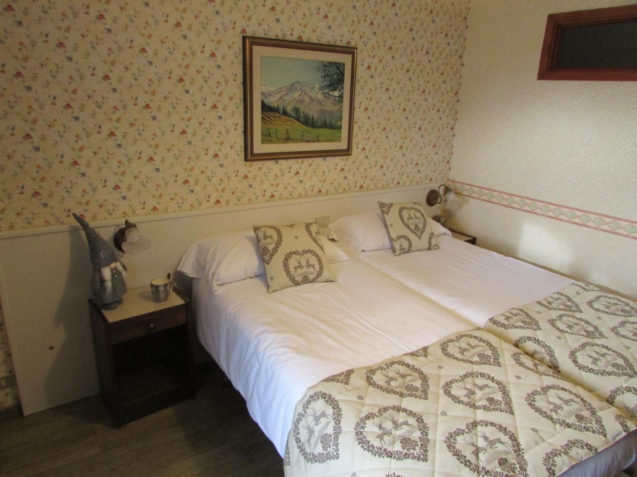 Hotel Meuble Meridiana Valtournenche Kültér fotó